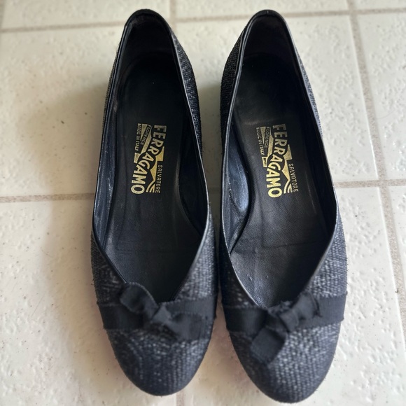 Salvatore Ferragamo Raffia Black Ballet Flats size 6 - Picture 3 of 8